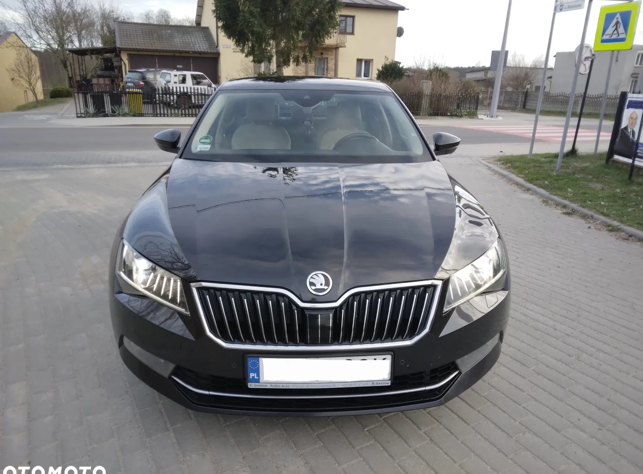 Skoda Superb cena 66900 przebieg: 330000, rok produkcji 2017 z Brzeziny małe 379